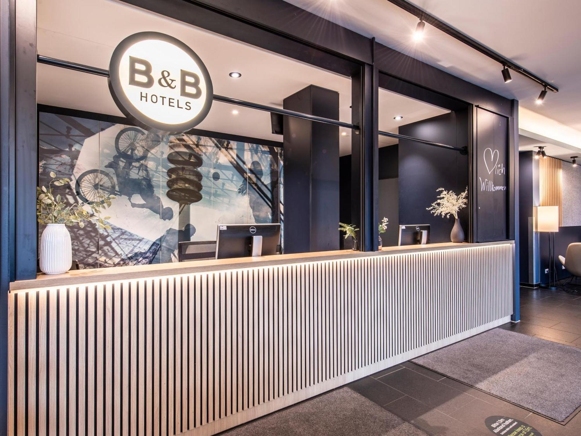B&B Hotel Muenchen-Olympiapark Екстер'єр фото
