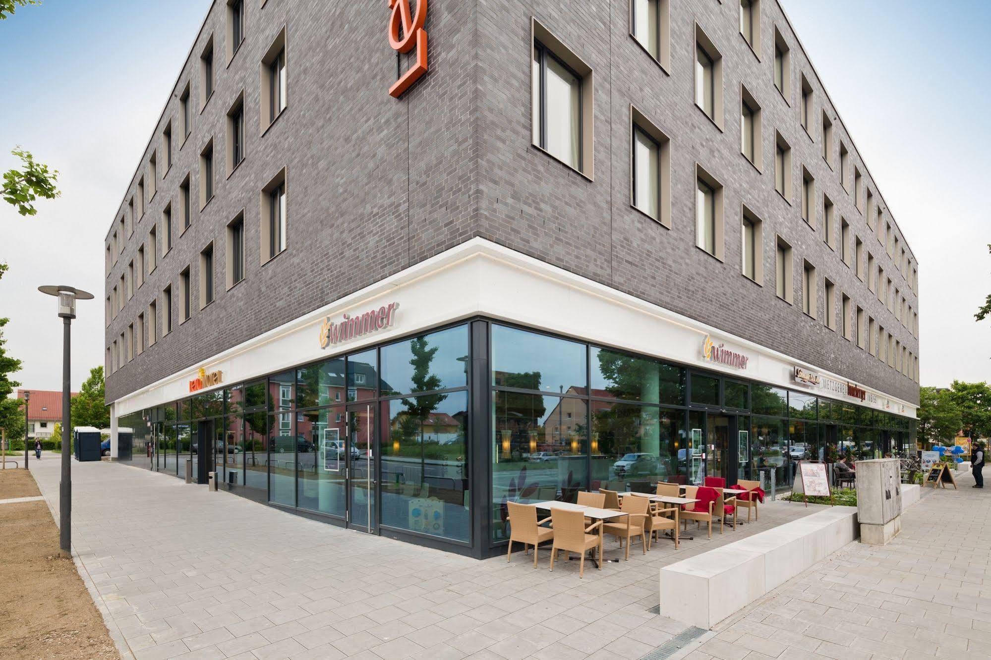 B&B Hotel Muenchen-Olympiapark Екстер'єр фото