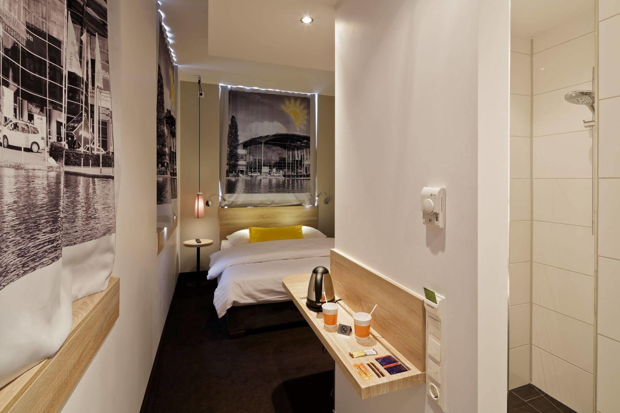 B&B Hotel Muenchen-Olympiapark Екстер'єр фото
