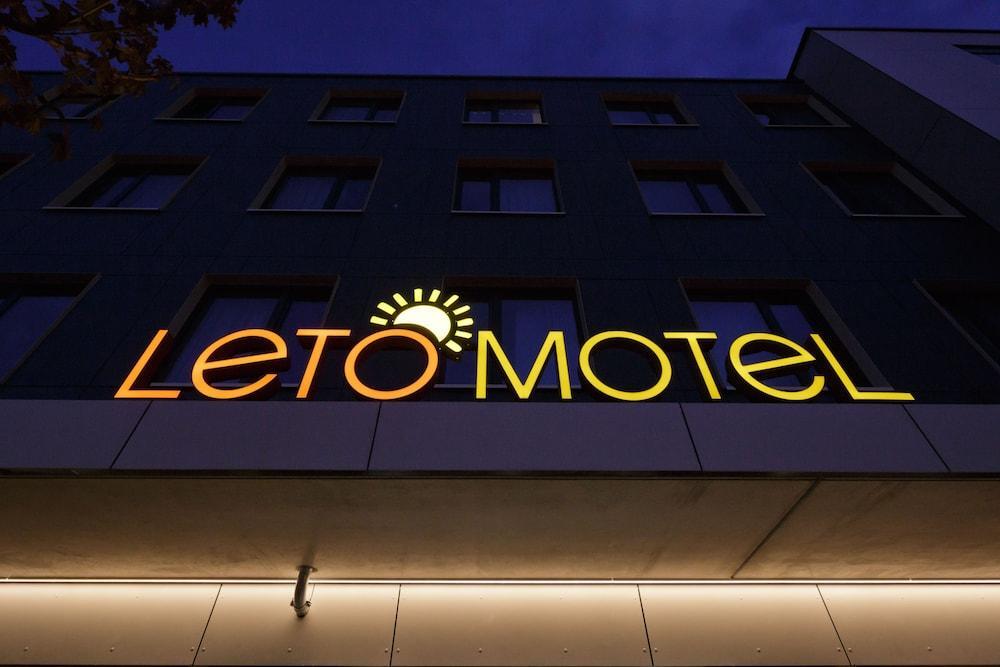 B&B Hotel Muenchen-Olympiapark Екстер'єр фото